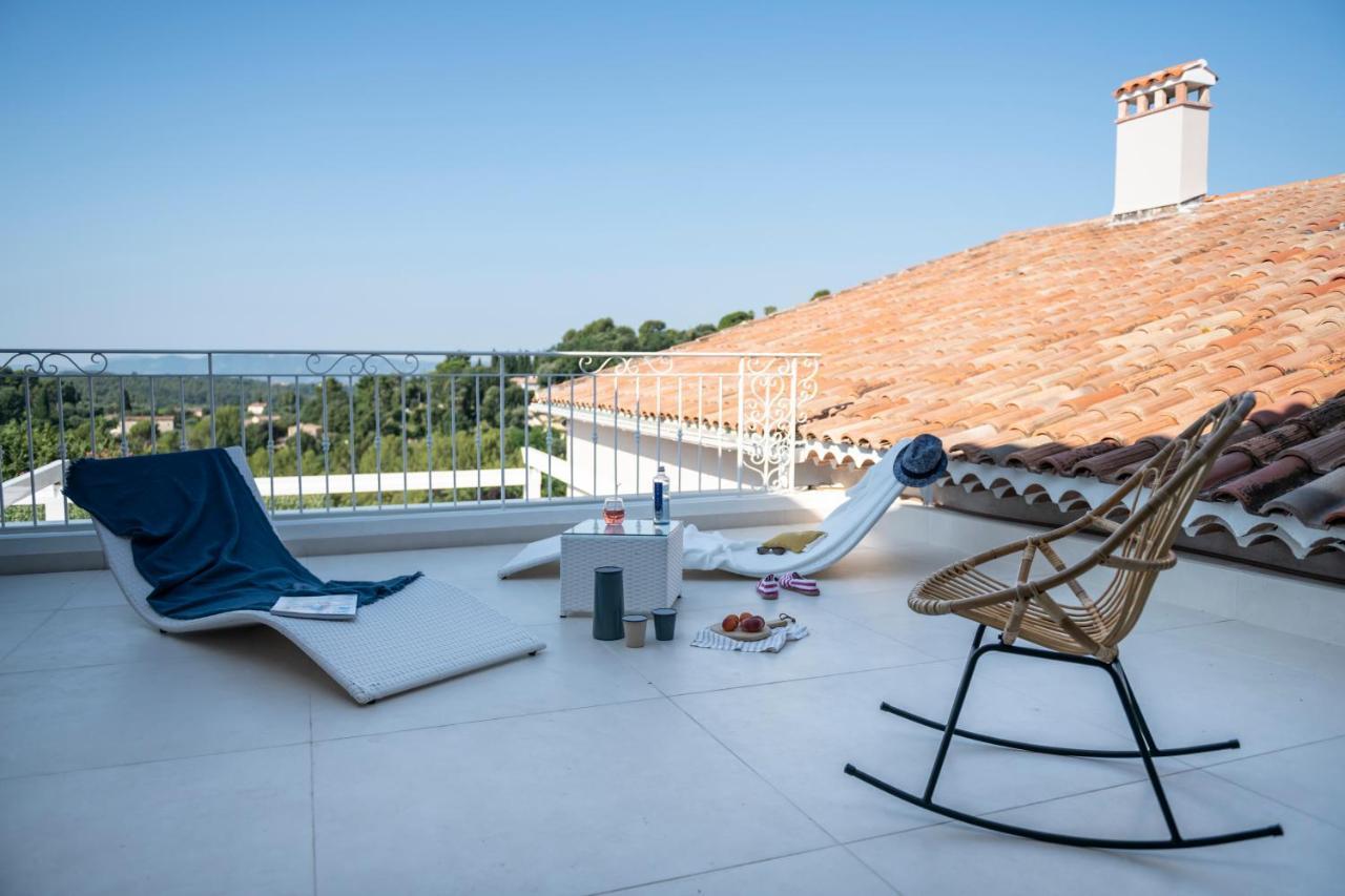 Terre De Reve Bed and Breakfast Le Rouret Exteriör bild